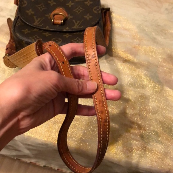 HOLIDAY SALE:Authentic Louis Vuitton Saint Cloud Crossbody Bag -Strap Flaws - Picture 10 of 13